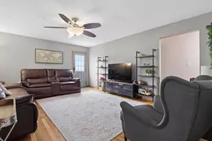 5748 N Meadows Blvd, Columbus, OH 43229 - Photo 6