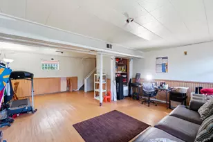 2110 Wadsworth Dr, Columbus, OH 43232 - Photo 24