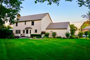 1442 Kinnards Pl, Columbus, OH 43235 - Photo 2