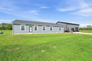 11144 Dingess Rd, Circleville, OH 43113 - Photo 2