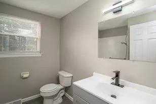 3461 Dillward Dr, Columbus, OH 43219 - Photo 14
