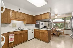 2666 Mitzi Dr, Columbus, OH 43209 - Photo 14