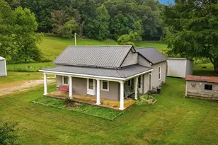 21606 E Sams Creek Rd, Laurelville, OH 43135 - Photo 2