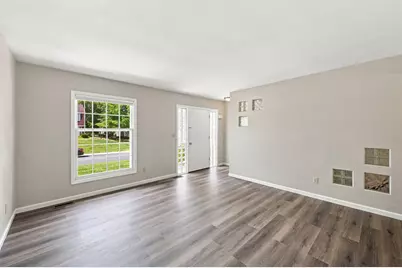 5538 Brackenridge Avenue #L-10, Columbus, OH 43228 - Photo 6
