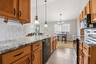 5350 Pond View Dr, Westerville, OH 43081 - Photo 12