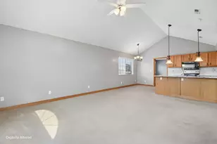 5350 Pond View Dr, Westerville, OH 43081 - Photo 6