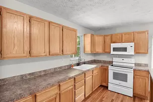 24661 Pole Ridge Rd, South Bloomingville, OH 43152 - Photo 8
