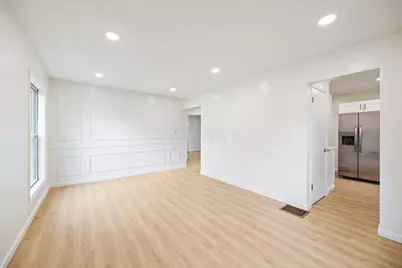2582 Atwood Terrace, Columbus, OH 43211 - Photo 6