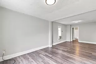 2884 E 9th Ave, Columbus, OH 43219 - Photo 12