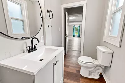 2884 E 9th Avenue, Columbus, OH 43219 - Photo 16