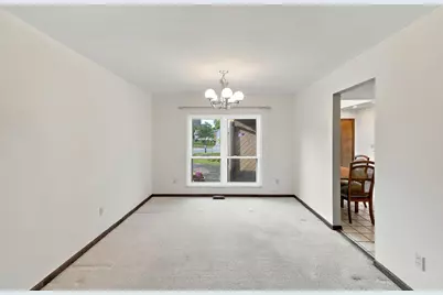 159 E Schrock Road, Westerville, OH 43081 - Photo 8