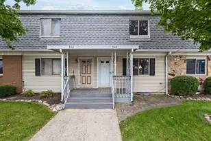 540 Willis Ln, Delaware, OH 43015 - Photo 2
