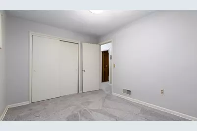 2403 Center Drive, Zanesville, OH 43701 - Photo 18