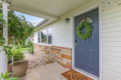 89 Beard Street, Frazeysburg, OH 43822 - Photo 2