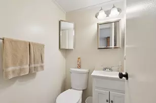 626 Alta View Ct, Worthington, OH 43085 - Photo 12