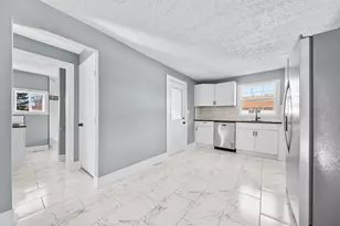1885 Case Rd, Columbus, OH 43224 - Photo 12