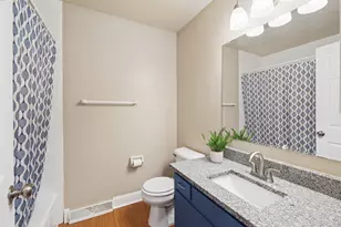 1938-1940 Hampstead Dr, Columbus, OH 43229 - Photo 24