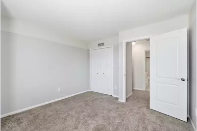 7246 Sunfoil Court, Reynoldsburg, OH 43068 - Photo 32