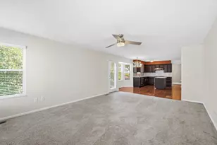 7246 Sunfoil Ct, Reynoldsburg, OH 43068 - Photo 10