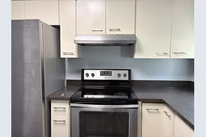 2802 Churchill Drive #33, Columbus, OH 43221 - Photo 8