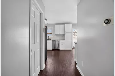 1825 Brandigen Lane, Columbus, OH 43228 - Photo 2