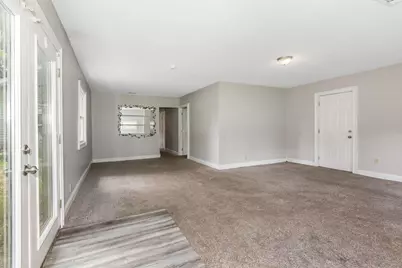 8781 Lancaster Thornville Road NE, Pleasantville, OH 43148 - Photo 12