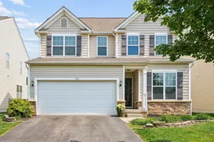 370 Benedetti Ave, Columbus, OH 43213 - Photo 1