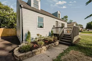 538 S Ashburton Rd, Columbus, OH 43227 - Photo 2