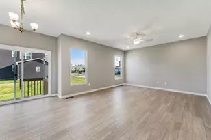 364 Oakmont Dr, Commercial Point, OH 43116 - Photo 16