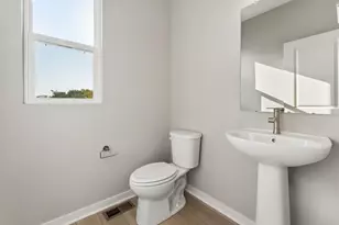 364 Oakmont Dr, Commercial Point, OH 43116 - Photo 14