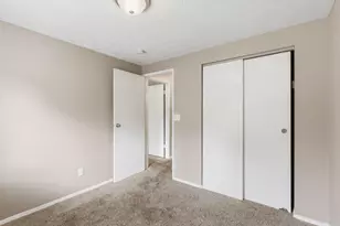 3313 Robin Hill Ct E, Columbus, OH 43223 - Photo 28