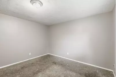 3313 Robin Hill Court E, Columbus, OH 43223 - Photo 16
