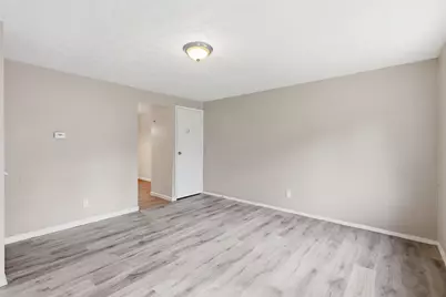 3313 Robin Hill Court E, Columbus, OH 43223 - Photo 18