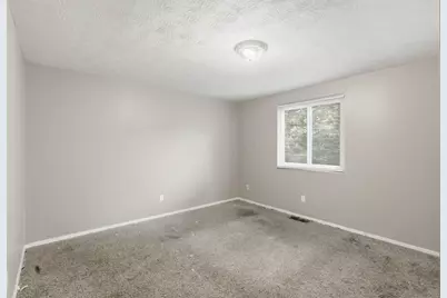3313 Robin Hill Court E, Columbus, OH 43223 - Photo 12