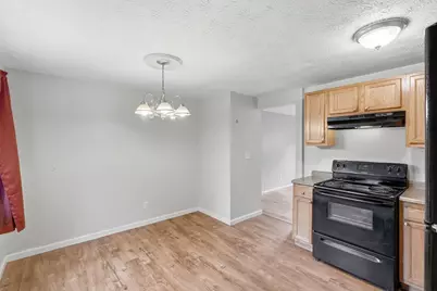 3313 Robin Hill Court E, Columbus, OH 43223 - Photo 10