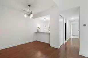 1085 N Merrimar Circle, Columbus, OH 43220 - Photo 8