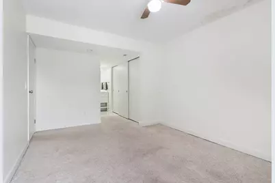 1085 N Merrimar Circle #E, Columbus, OH 43220 - Photo 16