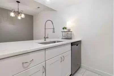 1085 N Merrimar Circle #E, Columbus, OH 43220 - Photo 14