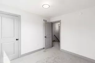 858 E Starr Ave, Columbus, OH 43201 - Photo 24