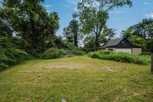 957 Country Club Rd, Whitehall, OH 43213 - Photo 30