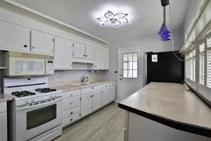 1153 Acton Rd, Columbus, OH 43224 - Photo 8