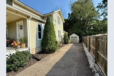 1016 E Vine Street, Mount Vernon, OH 43050 - Photo 2