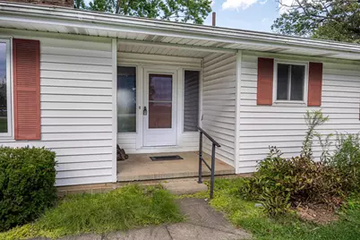 756 Ridgewood Drive, Coshocton, OH 43812 - Photo 4