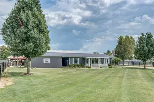 968 Shepherd Rd, Frankfort, OH 45628 - Photo 2