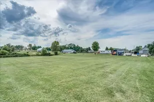 968 Shepherd Rd, Frankfort, OH 45628 - Photo 4