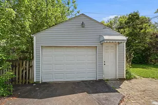 1074 S James Rd, Columbus, OH 43227 - Photo 34
