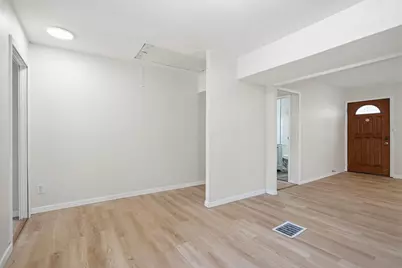 1074 S James Road, Columbus, OH 43227 - Photo 10