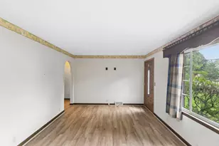 8015 Frank Ave NW, North Canton, OH 44720 - Photo 6