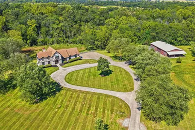3191 Spring Valley Road, London, OH 43140 - Photo 1