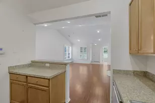 9180 Clovelly St, Columbus, OH 43240 - Photo 32